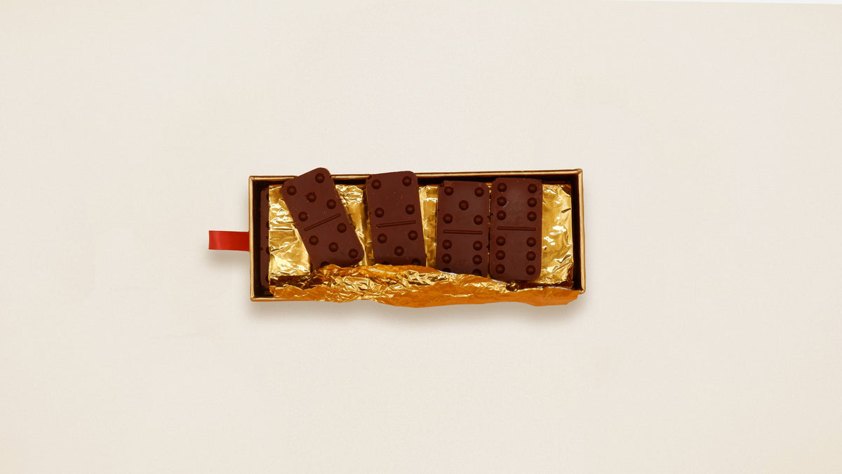 CHOCOLATE DOMINO SET