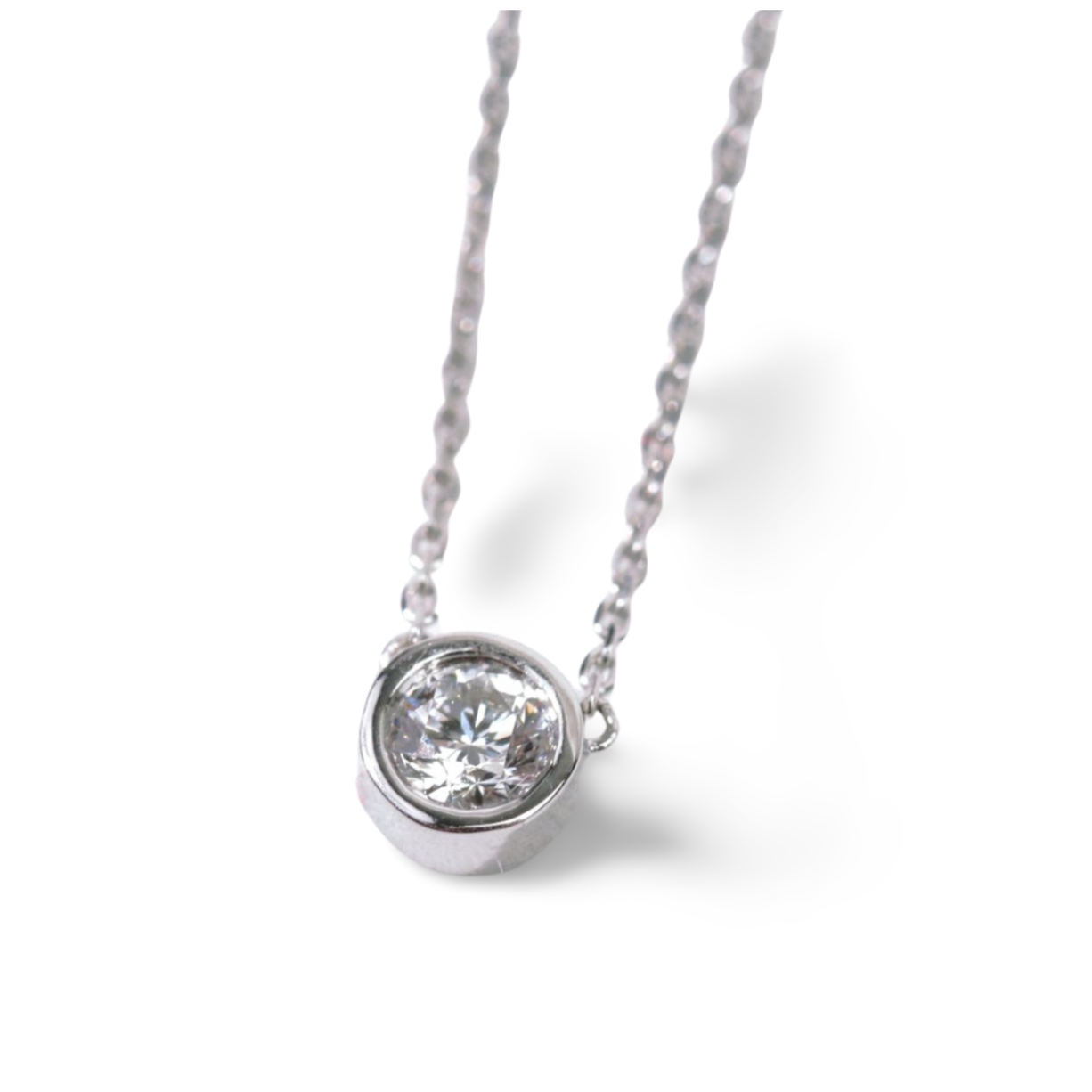 Polaris Round Diamond Necklace